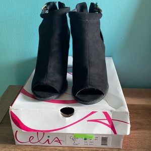 Black faux suede ankle booties, new